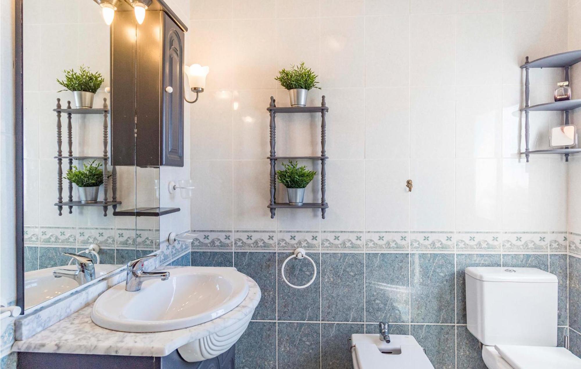 Pet Friendly Home In Velilla-Taramay With Kitchen Exterior photo