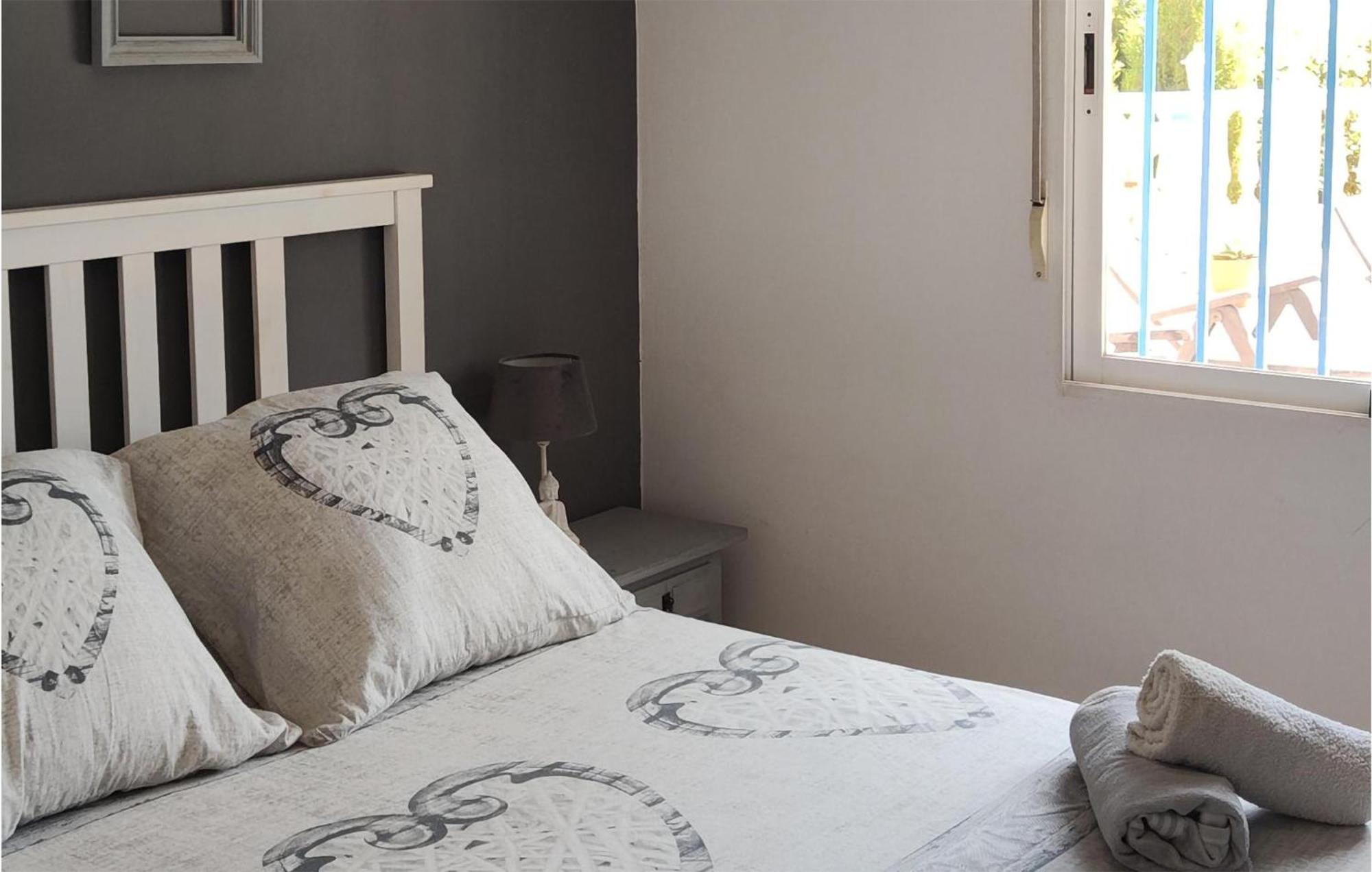 Pet Friendly Home In Velilla-Taramay With Kitchen Exterior photo