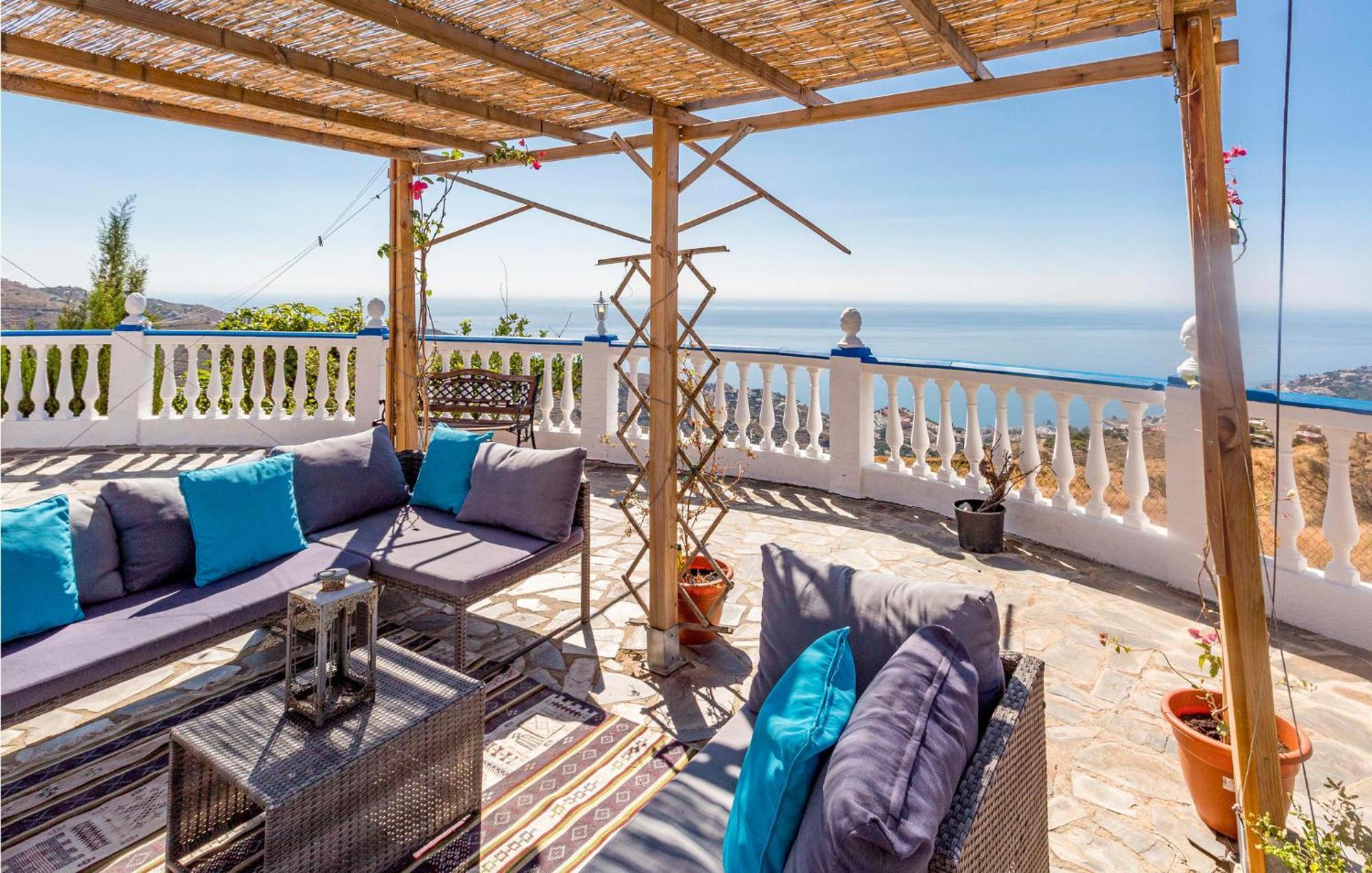 Pet Friendly Home In Velilla-Taramay With Kitchen Exterior photo