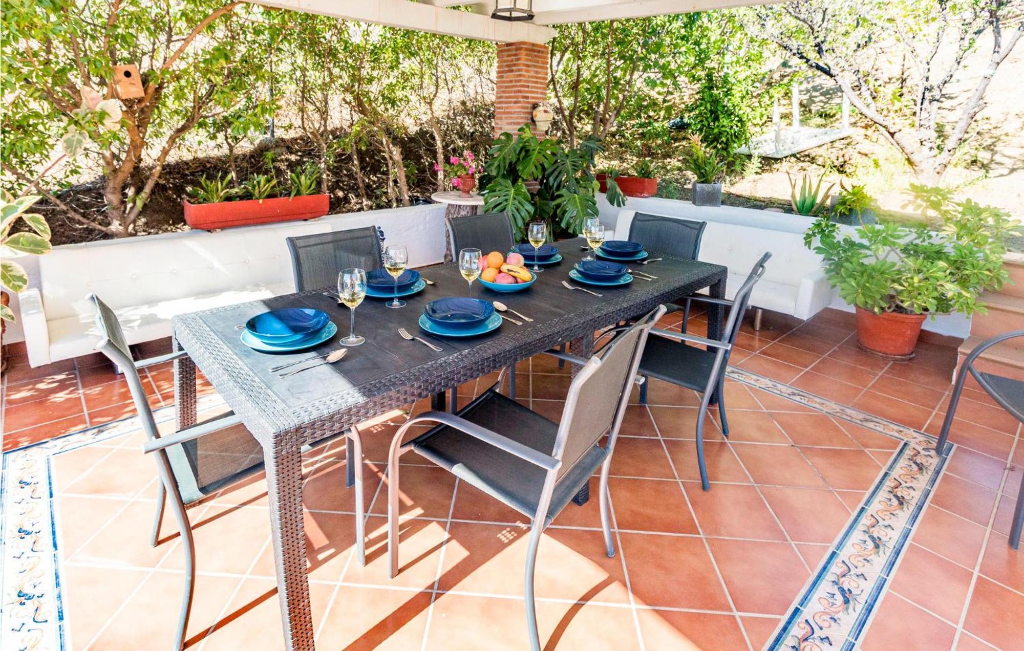 Pet Friendly Home In Velilla-Taramay With Kitchen Exterior photo