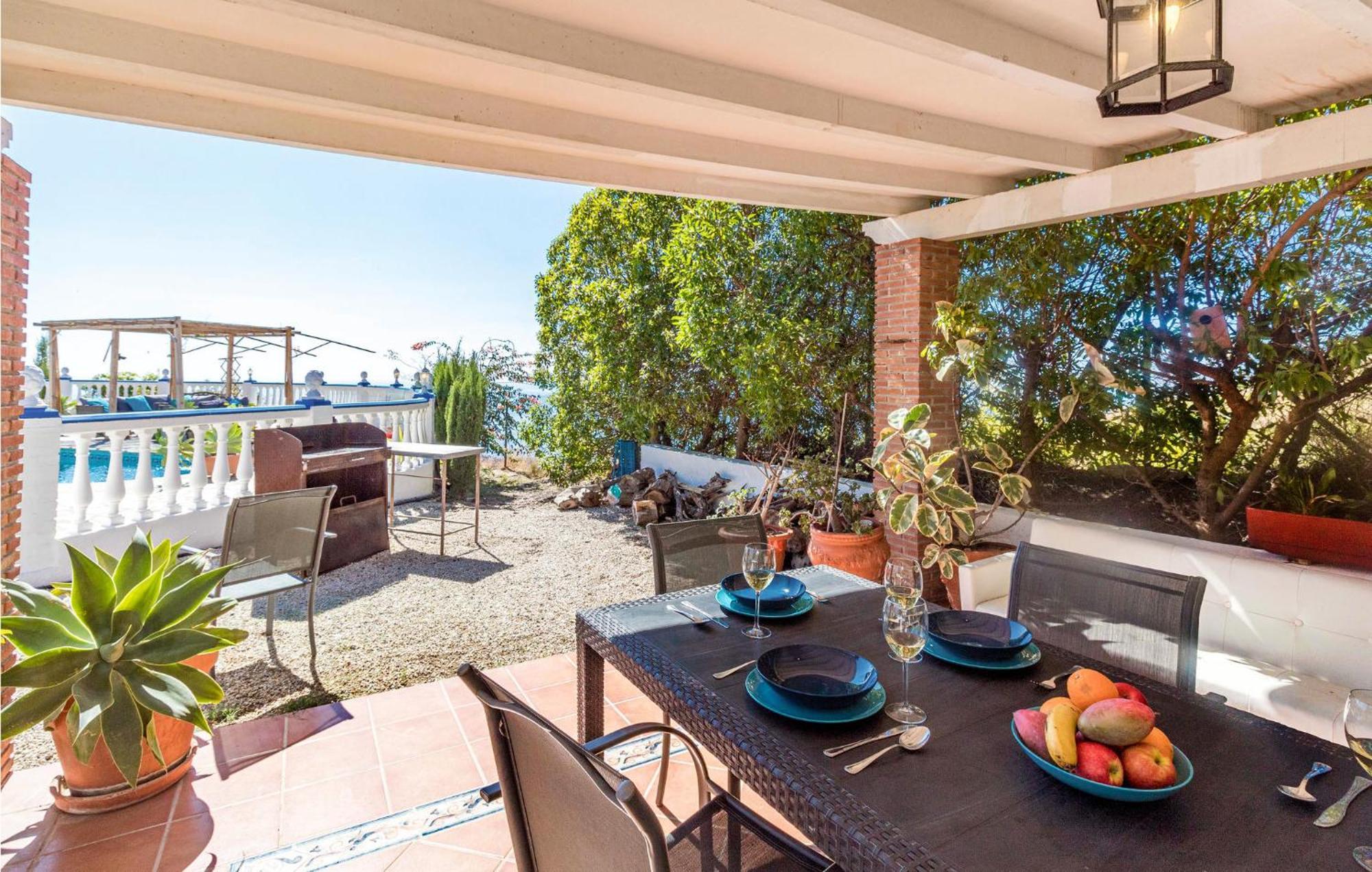 Pet Friendly Home In Velilla-Taramay With Kitchen Exterior photo